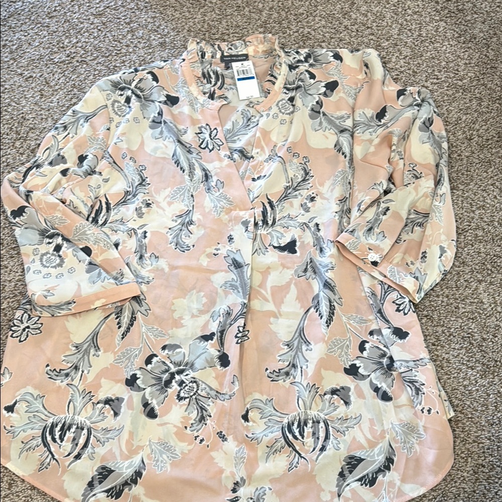 Van Heusen Women’s floral top